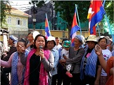 តុុលាការកំពូល​កម្ពុជា​បដិសេធសំណើសុំនៅក្រៅឃុំរបស់​ជន​ជាប់ចោទទាំង​២១នាក់