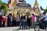 កម្មករ​រោងចក្រ​ជីម​លី​តវ៉ា​ដាក់​ញត្តិ​នៅ​រដ្ឋសភា​សុំ​តំណាង​រាស្ត្រ​ជួយ​ដោះស្រាយ​វិវាទ