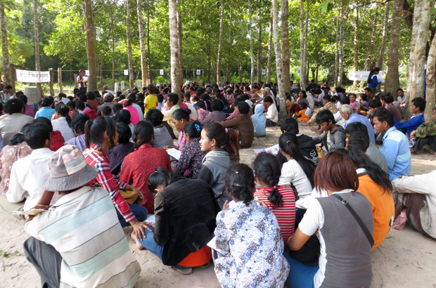 ពលរដ្ឋ​នៅ​កំពង់ឆ្នាំង​បារម្ភ​បាត់​បង់​ផ្ទះ​និង​ដីធ្លី​ដោយសារ​គម្រោង​ស្ថាបនា​ប្រឡាយ​ទឹក