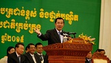 នាយក​រដ្ឋ​មន្ត្រី ថា​កម្មករ​ធ្វើ​ការ​ថែម​ម៉ោង​មិន​លើស​ពី ២ ម៉ោង