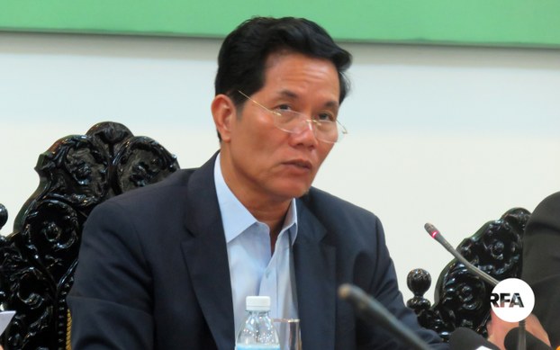 អាជ្ញាធរដកហូតសិទ្ធិអភិវឌ្ឍបឹងជើងឯកពីក្រុមហ៊ុនដោយទុកពេល១ខែឱ្យពលរដ្ឋដោះស្រាយ