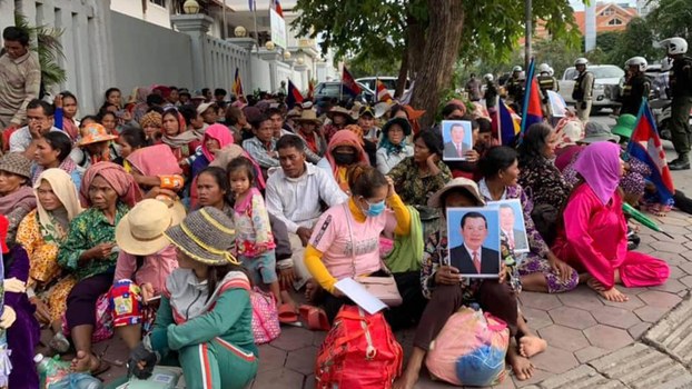 អ្នកកោះកុងជាង ១ពាន់គ្រួសាររកដំណោះស្រាយដីធ្លីពីក្រសួងដែនដី ក្នុងជម្លោះជាមួយក្រុមហ៊ុនស្ករអំពៅ