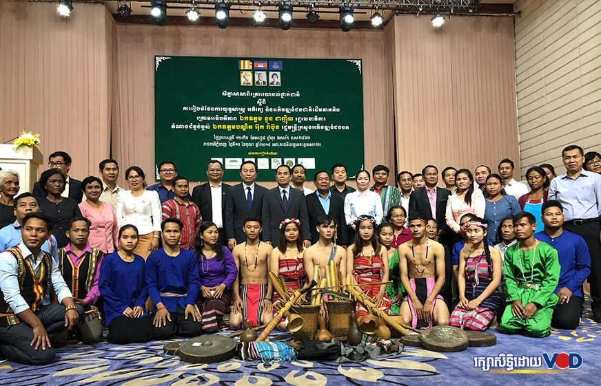 សង្គម​ស៊ីវិល​ ថាការចុះ​បញ្ជីដីសមូហភាពរបស់​ជនជាតិដើមភាគតិច​នៅ​តែមាន​ភាព​យឺតយ៉ា