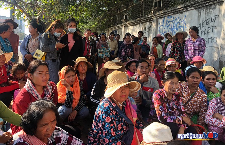 ពលរដ្ឋ​មាន​ជម្លោះដីធ្លី​នៅ​ខេត្តកោះកុង​អូស​បន្លាយ​រយៈពេល១៤ឆ្នាំ ​ស្នើ​ក្រសួង​ដោះស្រាយ​