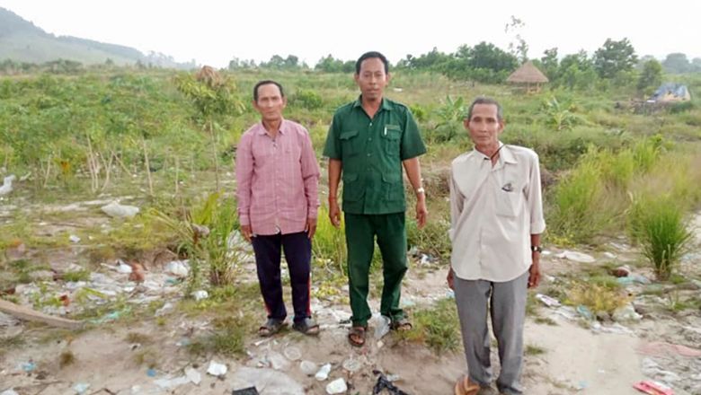 មន្ត្រី​ជំនាញ​កំពុង​ពិនិត្យ​វិវាទ​ដីធ្លី រវាង​ពលរដ្ឋ​ ១៩ ​គ្រួសារ និង​លោក​ ហ៊ុន ជា នៅ​ខេត្ត​ព្រះសីហនុ