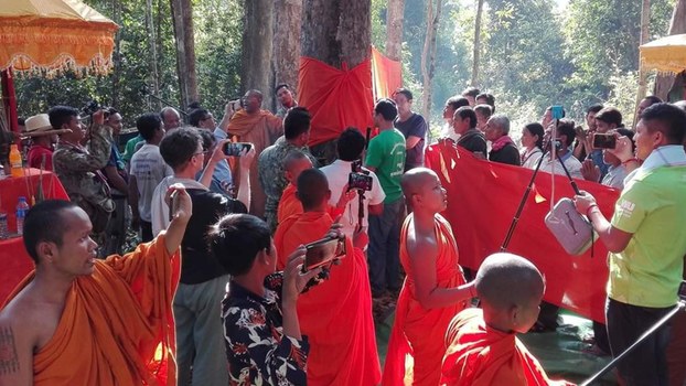អាជ្ញាធរ​ស្រុក​ស្រែ​អំបិល​រារាំង​ពលរដ្ឋ​មិន​ឱ្យ​មក​ដាក់​​ញត្តិ​ក្នុង​ទី​ក្រុង​ភ្នំពេញ ដោយ​បារម្ភ​​ខ្លាច​ចូលរួម​​ការ​ជំនុំ​ជម្រះ​លោក កឹម សុខា