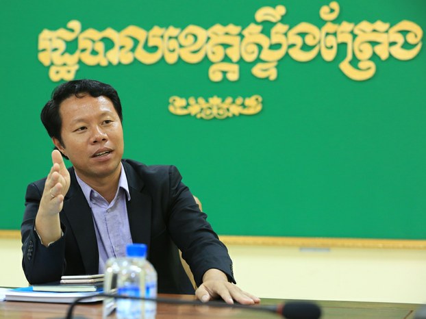 អាជ្ញាធរ​ខេត្ត​ស្ទឹងត្រែង​ជូនដំណឹង​ដល់​ពលរដ្ឋ​រស់នៅ​តាម​ច្រាំងទន្លេ​ឱ្យ​រុះ​ផ្ទះ​ចេញ​ជាង ១០០​ខ្នង