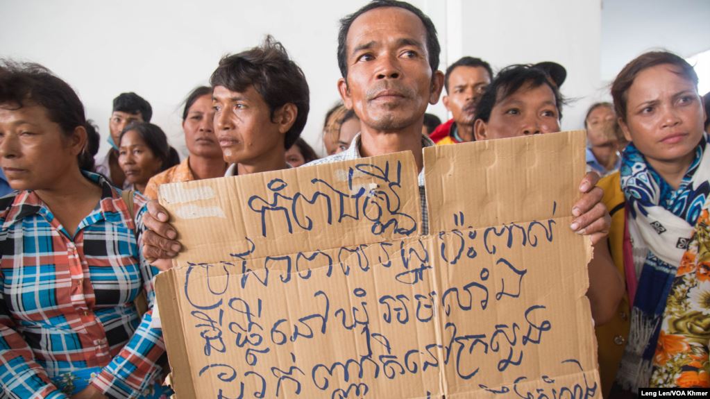 ធនាគារ​ ANZ​ អូស្ត្រាលី​ព្រម​ផ្តល់​​ថវិកា​ដល់​គ្រួសារ​រងគ្រោះ​នៅ​កំពង់​ស្ពឺ​ដោយ​​ក្រុមហ៊ុន​ស្ករ​​អ្នក​មាន​អំណាច