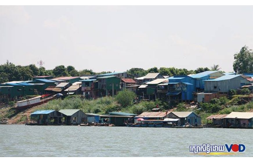 សាលា​ខេត្ត​កំពង់ឆ្នាំង​អភិវឌ្ឍ​ដី​៤០​ហិកតា សម្រាប់​ផ្លាស់​ទី​អ្នក​រស់​នៅ​លើ​ទឹក​ឱ្យ​ហើយ​ក្នុង​ឆ្នាំ​នេះ​​