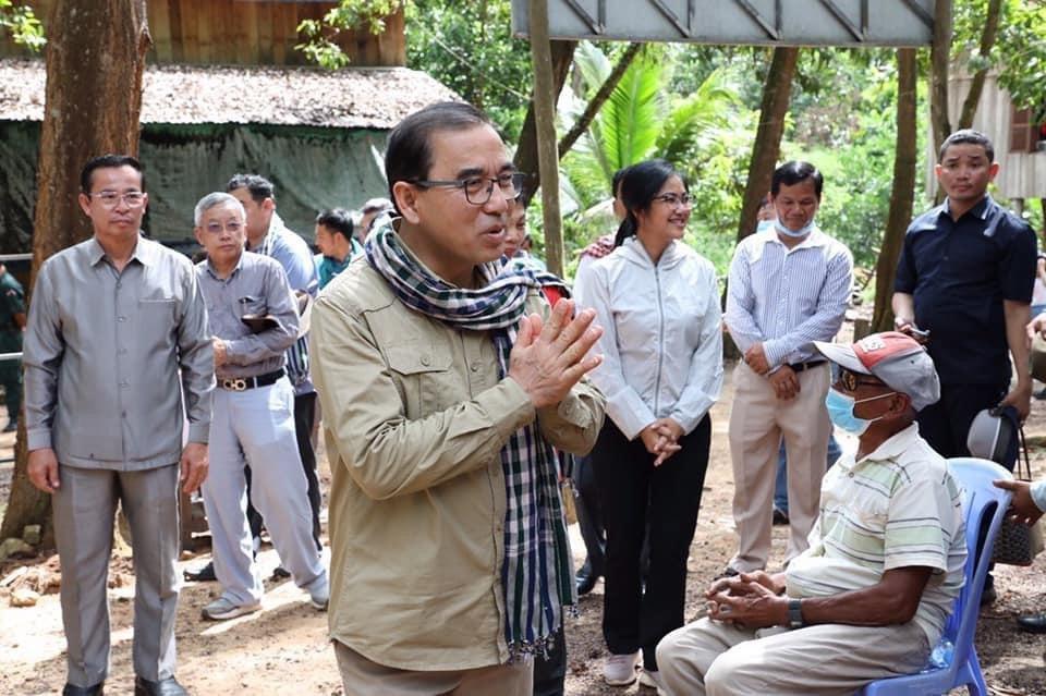រដ្ឋមន្ត្រីកសិកម្ម ស្នើក្រុមហ៊ុនដែលទទួលបានដីសម្បទានសេដ្ឋកិច្ច នៅខេត្តកោះកុង សហការជាមួយអាជ្ញាធរ ដើម្បីការពារដីព្រៃ និងទប់ស្កាត់ ការរំលោភយកដីរដ្ឋធ្វើជាកម្មសិទ្ធិ