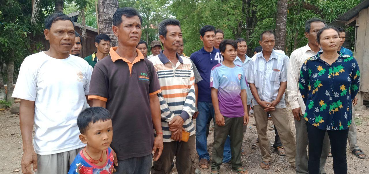 ប្រជាពលរដ្ឋជាង ៤០០គ្រួសារ រស់នៅឃុំអន្លង់ជ្រៃ ខេត្តស្ទឹងត្រែង ស្នើសុំសិទ្ធិកាន់កាប់ដីស្រែ និងចម្ការដោយស្របច្បាប់