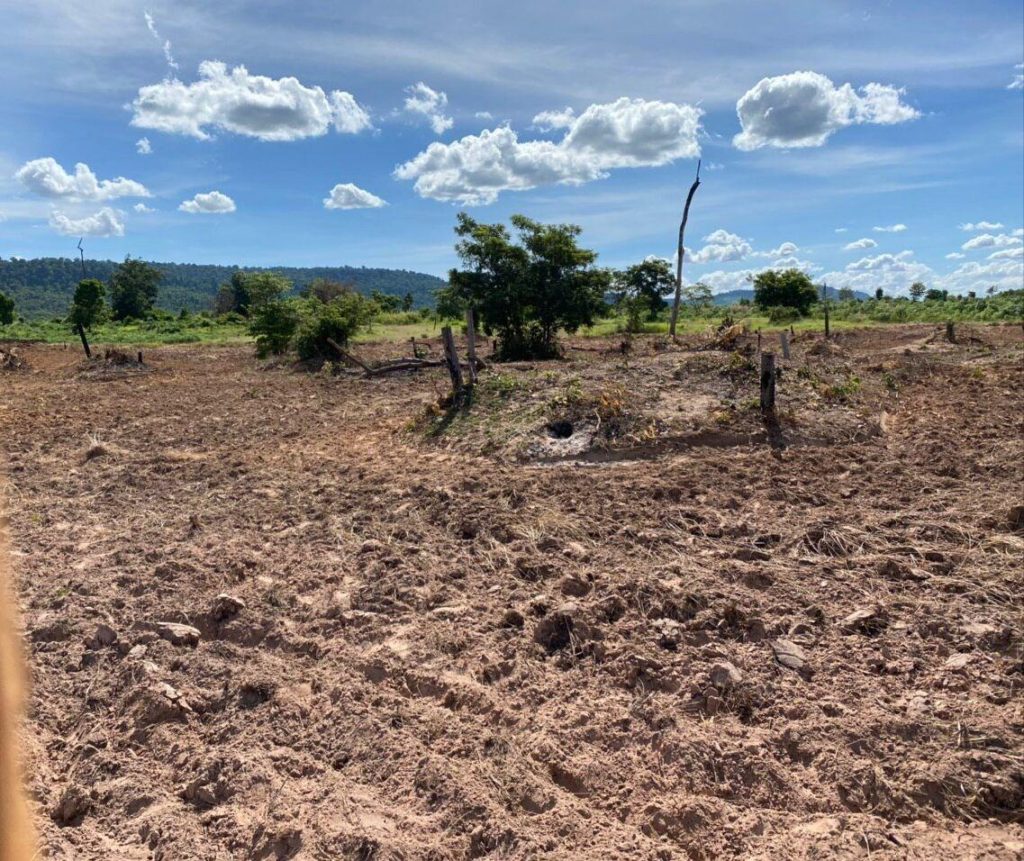 អ្នកស្រុក​បន្ទាយស្រី ១២៧ គ្រួសារ សុំអោយ​អាជ្ញាធរ ព​ន្លឿ​ន​ការផ្តល់​ប័ណ្ណកម្មសិទ្ធិ​ដី​