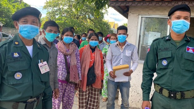 ពលរដ្ឋ​នៅ​ខេត្ត​ត្បូងឃ្មុំ​មាន​ជម្លោះដីធ្លី​ជាមួយ​ក្រុម​ចិន​ដាក់​ញត្តិ​ស្នើ​ដោះលែង​តំណាង​ពលរដ្ឋ​ម្នាក់