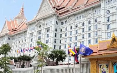 អ្នក​ឃ្លាំមើល​ចាត់ទុក​ចំណាត់ការ​របស់​ក្រសួង​មហាផ្ទៃ​លើ​អង្គការ​សង់ត្រាល់​ជា​ការ​បោស​សម្អាត​អង្គការ​ក្រៅ​រដ្ឋាភិបាល