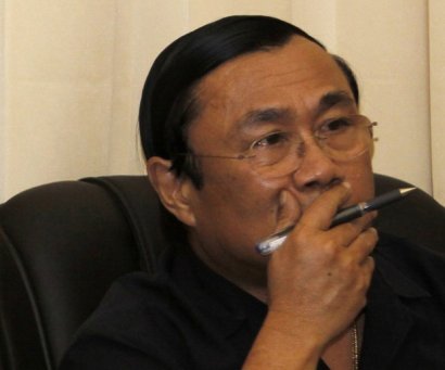 Adviser linked to infamous acid attack named to national image panel