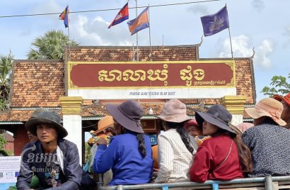 	 New Candlelight Party Commune Councilors Allege Discrimination 