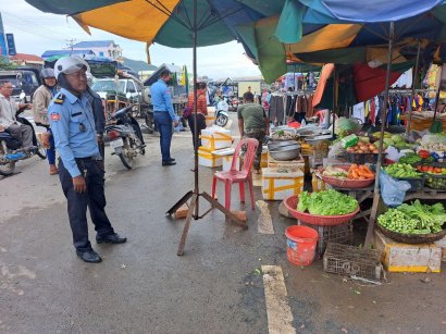 អាជ្ញាធរចេញលិខិតព្រមានជាថ្មី ចំពោះអាជីវករដែលបន្តយកចំណីផ្លូវជាតិលេខ៤ ធ្វើអាជីវកម្ម