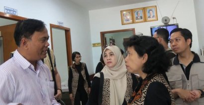 Cambodian psychiatrist calls award reason ‘to work even harder’ 