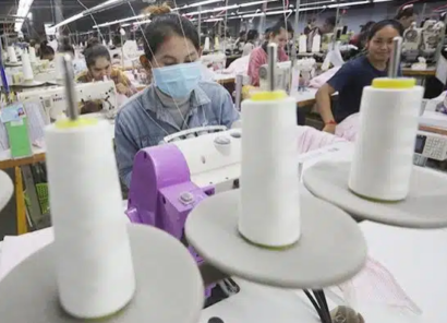 Cambodia’s garment, footwear, travel goods exports down 17.8 per cent in first nine months