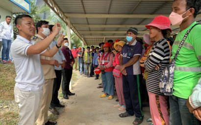 Booyoung Town Construction Workers Protest Against Subcontractor 