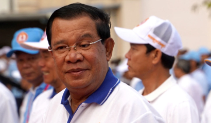 លោក ហ៊ុន សែន ព្រមាន​កម្ចាត់​អង្គការ​និង​ក្រុម​ផ្សេង​ទៀត​ដែល​លោក​ថា ពាក់ព័ន្ធ​នឹង​បដិវត្តន៍​ពណ៌