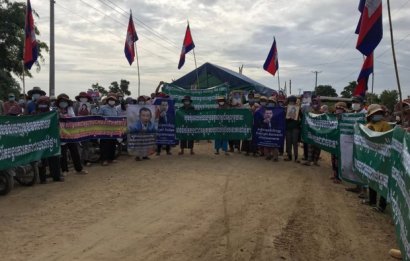 ក្រុម​យុវជន​រិះគន់​រដ្ឋាភិបាល​ដែល​បន្ត​កាត់​ដី​បឹង​ធម្មជាតិ​នៅ​ខេត្ត​កណ្ដាល និង​តាកែវ​ឱ្យទៅ​ក្រុមហ៊ុន​ឯកជន