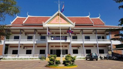 ពលរដ្ឋ​ស្នើ​ឱ្យ​តុលាការ​ខេត្ត​កំពង់ធំ​ទម្លាក់​បទ​ចោទប្រកាន់​ពី​ការ​ឈូស​ឆាយ​ផ្លូវ​លើ​អ្នក​ភូមិ​ដូន​ឈូក
