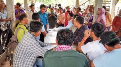 ពលរដ្ឋ​នៅ​ក្រចេះ​ស្នើ​ឲ្យ​អាជ្ញាធរ​ចុះ​ត្រួតពិនិត្យ​ដោយ​ផ្ទាល់ ក្រោយ​អាជ្ញាធរ​បដិសេធ​ថា ក្រុមហ៊ុន​វៀតណាម​មិន​បាន​ធ្វើ​ឲ្យ​ប៉ះពាល់​ដី​ព្រៃ​និង​ដីស្រែ​ចម្ការ​ពលរដ្ឋ