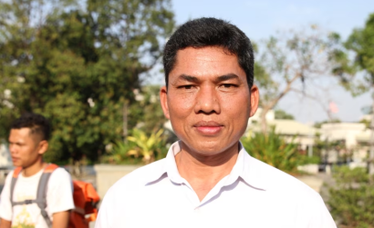 សកម្មជន​សង្គម​លោក នី ណាក់ ត្រូវ​បញ្ជូន​ទៅ​ឃុំ​ខ្លួន​នៅ​ពន្ធនាគារ​ត្រពាំង​ផ្លុង