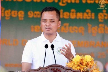លោ​ក ស សុខា​៖ មន្ត្រី​ដែល​បង្ក​គ្រោះថ្នាក់​ចរាចរ​ណ៍ហើយ​ព្យា​យាម​រត់​មិន​ដោះស្រាយ​គួរ​​ត្រូវ​ដកចេញ​ពី​ក្របខ័ណ្ឌ​រដ្ឋ​