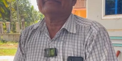 មេ​ភូមិ​ម្នាក់​នៅ​ខេត្ត​ពោធិ៍សាត់​ត្រូវ​ដក​តំណែង​ក្រោម​ហេតុ​ផល​បម្រើ​ពលរដ្ឋ​មិន​បាន​ល្អ​ ​ប៉ុន្តែ​សាមី​ខ្លួន​បាន​ច្រាន​ចោល​