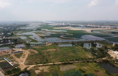 រដ្ឋាភិបាល​កាត់ដី​រដ្ឋ​មួយ​ចំនួន​ទៀត​ឱ្យ​ទៅ​អ្នកជំនួញ​ធំៗ​និង​សែស្រឡាយ​មន្រ្តី​ជាន់​ខ្ពស់