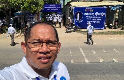 មន្រ្តី​​បក្ស​ភ្លើង​ទៀន​ដែល​រង​អំពើ​ហិង្សា​​មិន​ហ៊ាន​ចេញ​ក្រៅ​ផ្ទះ​ ​ខណៈ​សមត្ថកិច្ច​មិន​ទាន់​ចាប់​បាន​ជន​ដៃ​ដល់
