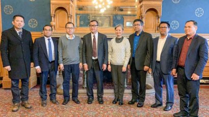 Court summons Sam Rainsy, seven ex-CNRP members on conspiracy charges 